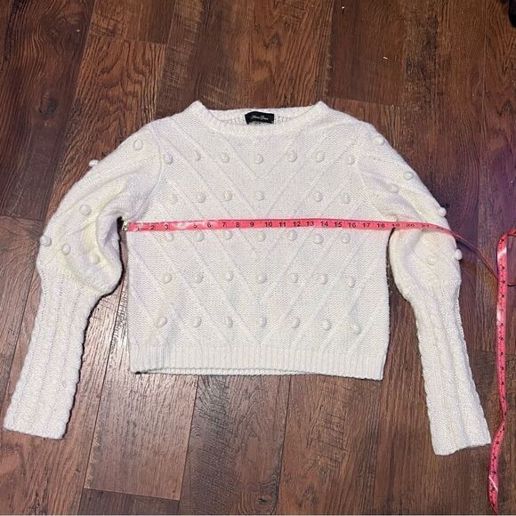 Anna Grace Cream Knobby sweater small - Picture 4 of 7